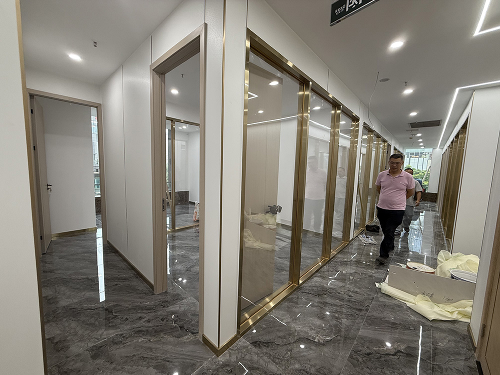 成都锦江区环球都汇广场办公室装修